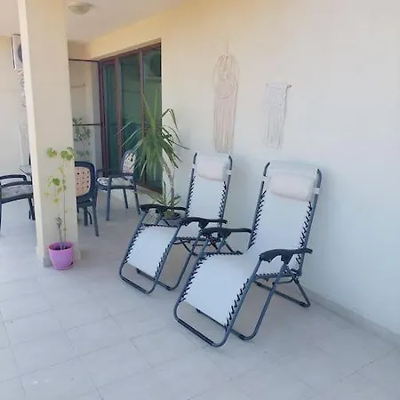 Paradise червенка * צ'רנומורץ