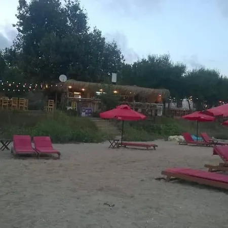 דירה Paradise червенка