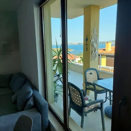 Paradise червенка Apartment *